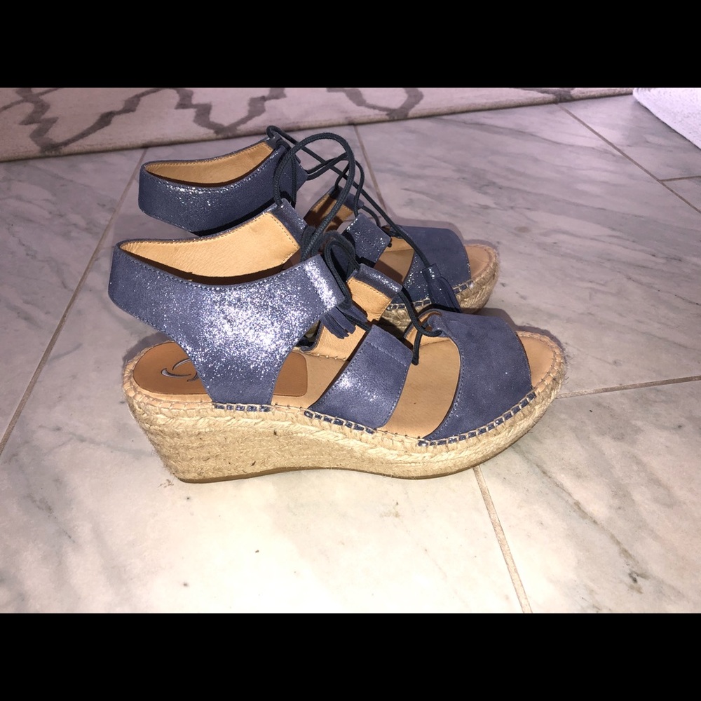 Kanna wedge sandals worn once very comfortable!